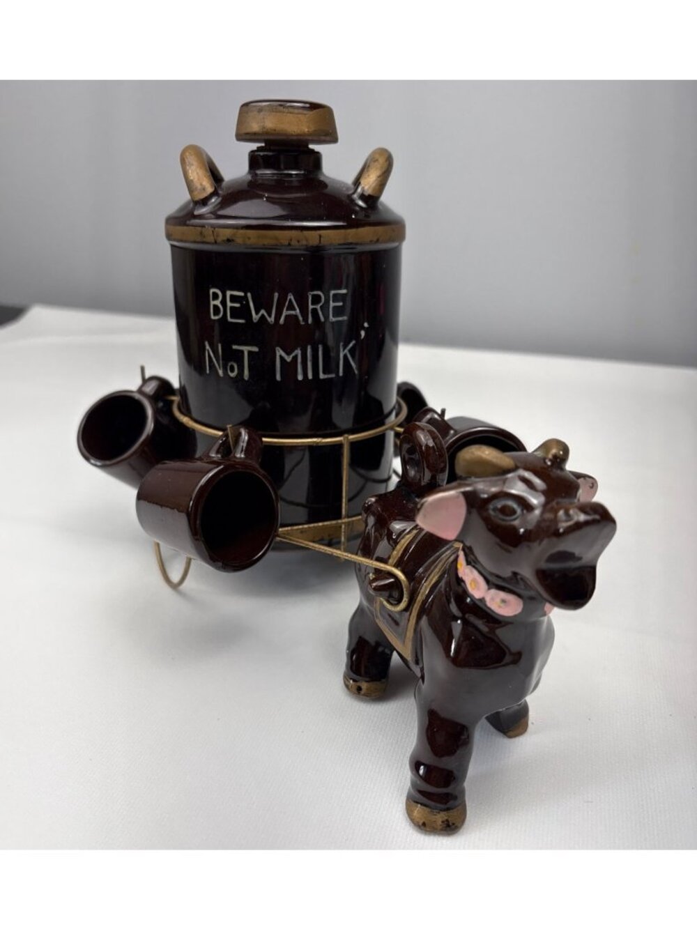 Ceramic Figurine Kickapoo Wagon "Not Milk" Jug & Cups Brown Bar Decor Vintage